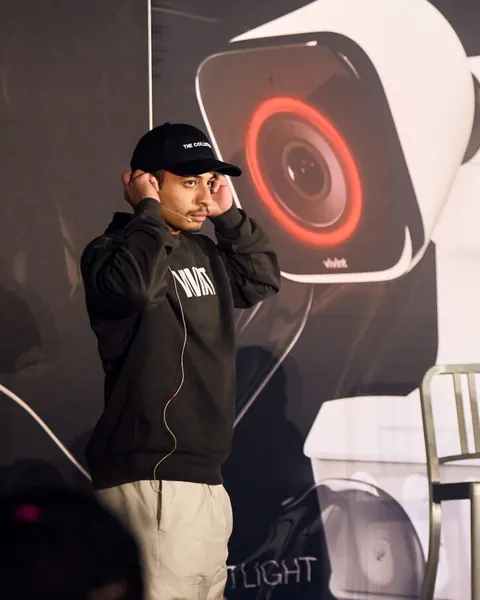 Aly Soltan on stage at a team leadership event